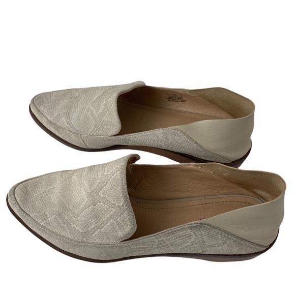 KELSI DAGGER Off White Snake Print Loafer - Picture 3 of 13